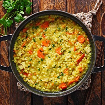 Cuș cuș cu legume și pui