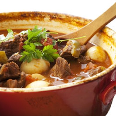 Tocaniță de cartofi cu carne de pui