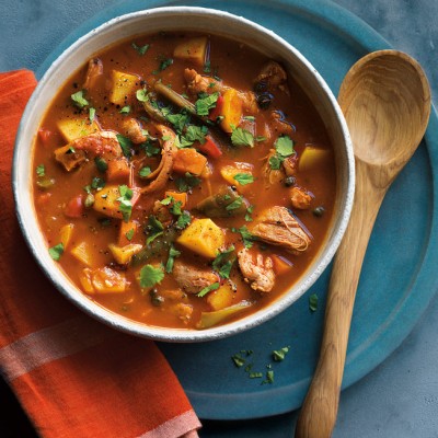 Tocaniță de cartofi cu carne de pui