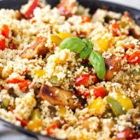 Salata de cus cus cu legume proaspete Salata de cus cus cu legume proaspete